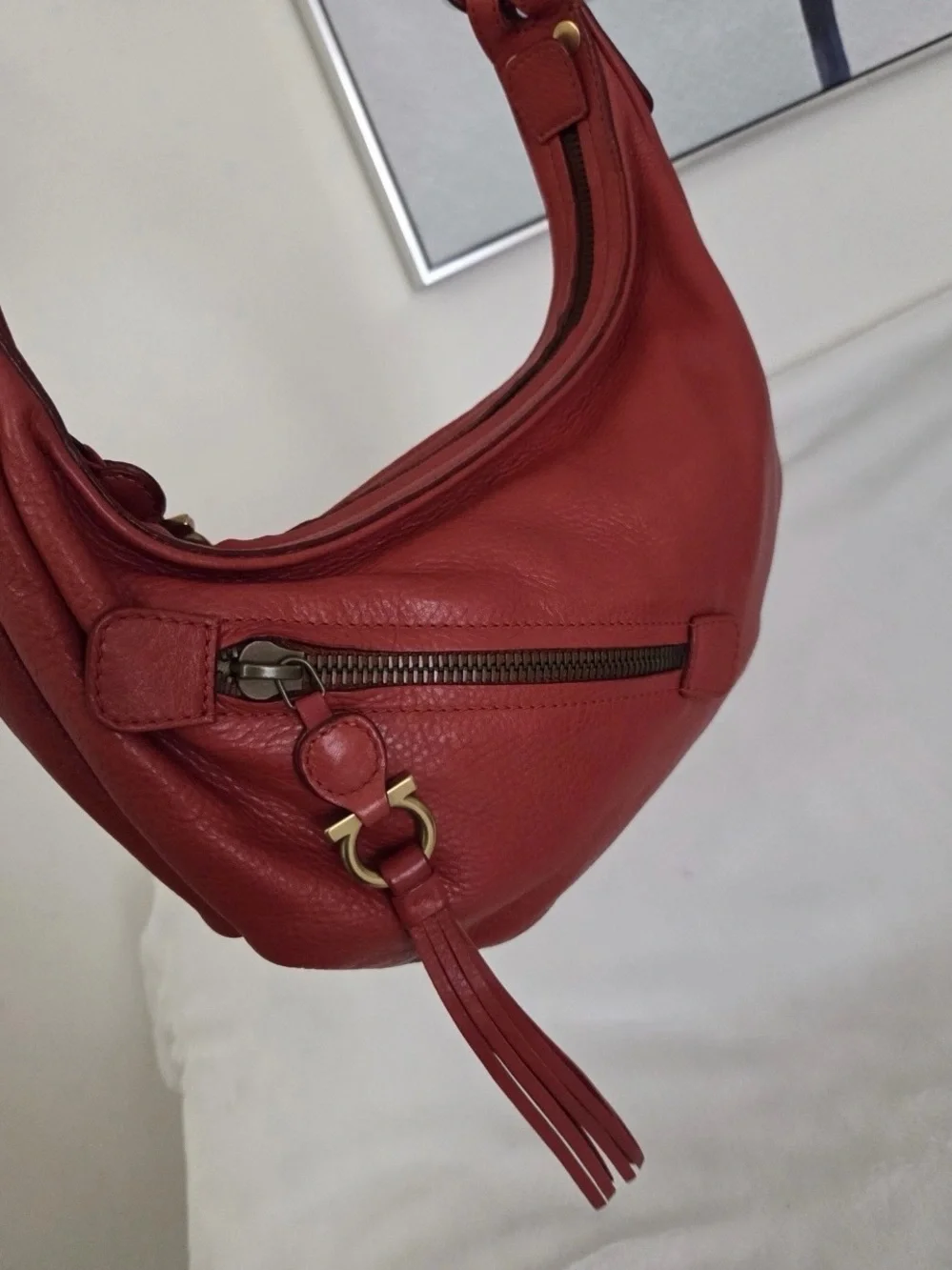 SALVATORE FERRAGAMO Leather handbag.